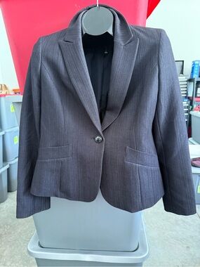 Women's Pinstripe One-Button Blazer - Black p41